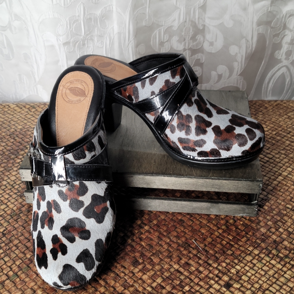 Cow hair mules. Size 7